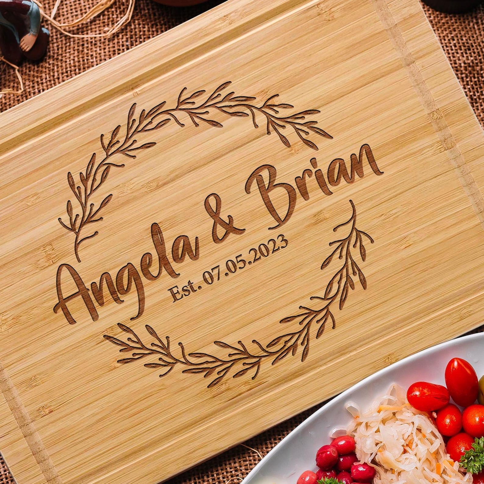 Personalized Handmade Cutting Board Farmhouse Wreath Design, Custom Wedding & Anniversary Gift for Couples, Housewarming and Closing Present