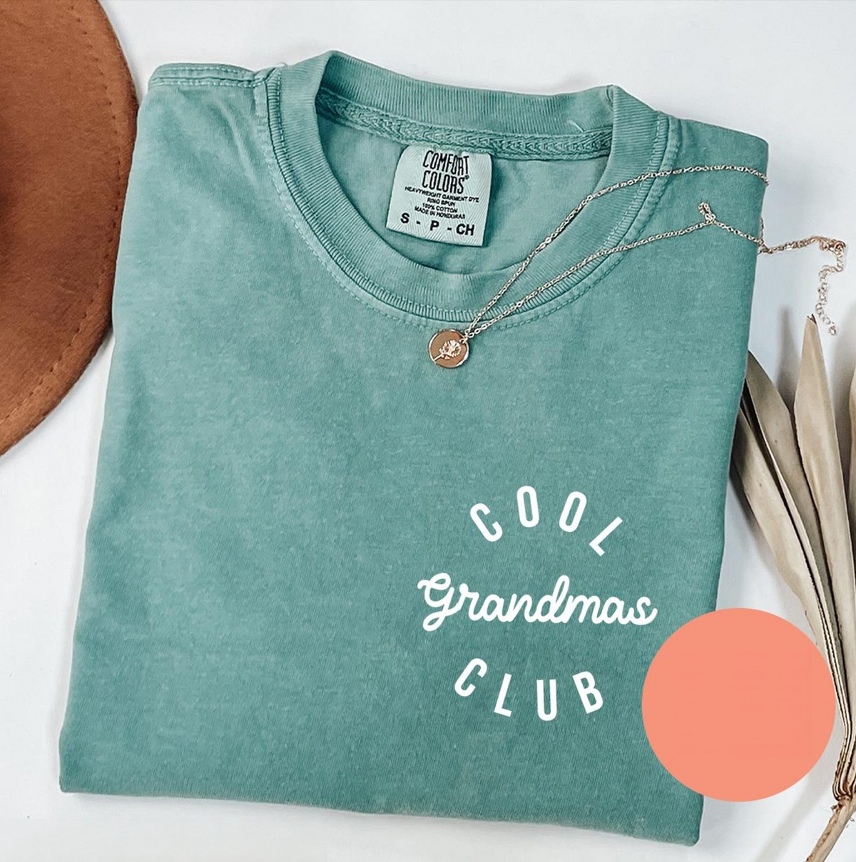 Cool Mom Club Shirt, Cool Aunts Shirt, Favorite Aunt Shirt, Cool grandma, New Aunt Shirt, Gift for Cool/Tired Mom