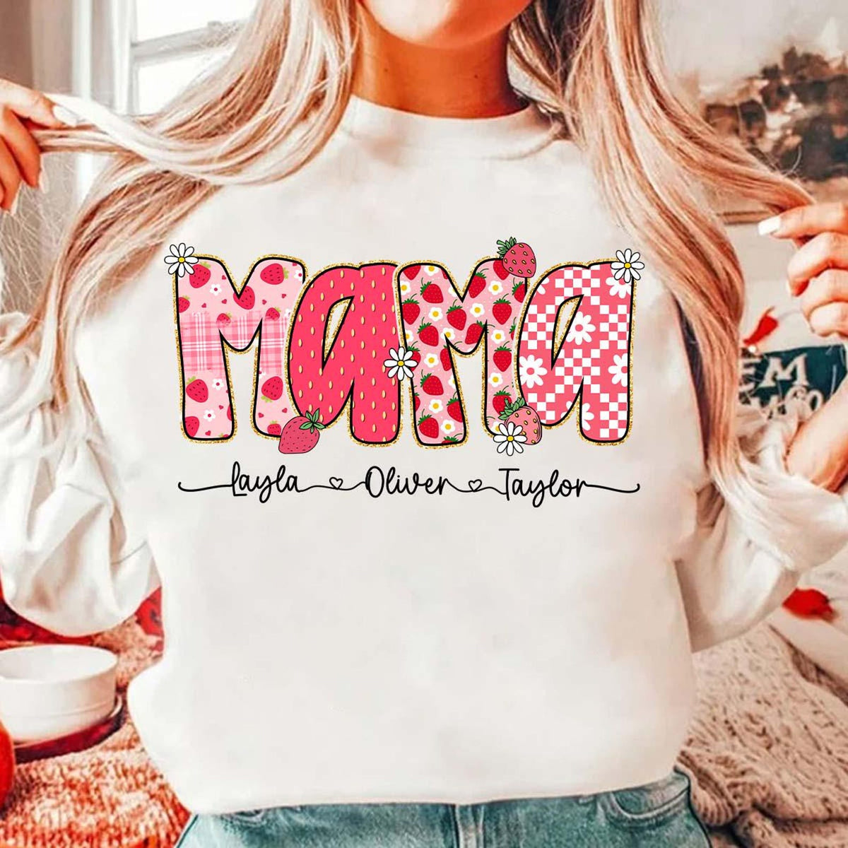Preppy Mama Strawberry Glitter, Cute Strawberry Floral Mama with kids names, Custom Preppy Mama