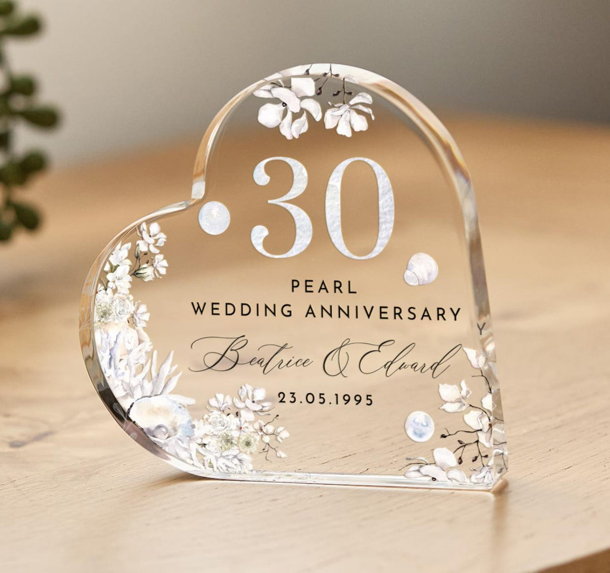 Personalised 30th Wedding Anniversary Gift Pearl Anniversary Present Heart-Shaped Acrylic Plaque Custom Keepsake with Names Date Mum Dad