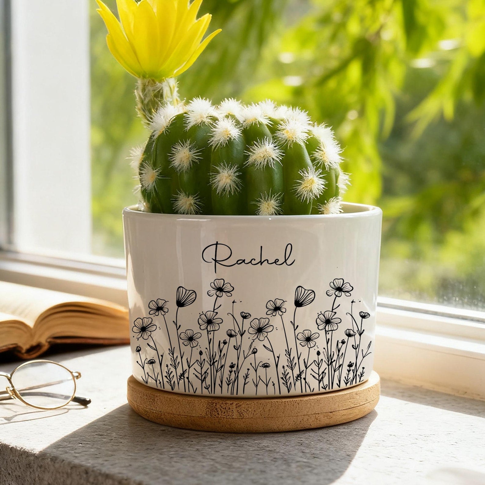 Personalized Planter for Wedding Party Gift, Mom Thank you for helping me grow pot, Let Love Grow Planter, Ceramic Flower Pot, Gift for Mom