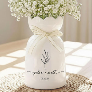 Custom Engagement Gifts Flower Vase,Wedding Vase Gift,Ceramic Flower Vase for Wedding,Gift for Newlyweds,Wedding Anniversary Gift for Couple