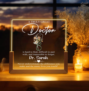 Custom Doctor LED Light Desk Name Plate Personalized Acrylic Name Sign for Doctor Office Medical Desk Decor Graduation Gift for Doctor