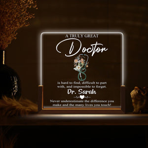 Custom Doctor LED Light Desk Name Plate Personalized Acrylic Name Sign for Doctor Office Medical Desk Decor Graduation Gift for Doctor