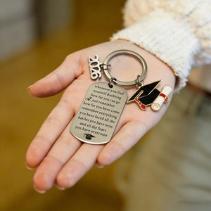 Graduation Keychain, Custom 2026 Graduation Keyring, Graduation Keepsake for Her, Him, Friend, Gift for Graduates, You Did It, Class of 2026