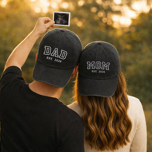 Custom Embroidered Mom and Dad EST 2026 Hat, Pregnancy Reveal Cap, Baby Announcement Gift, New Parents Baseball Hat,Mothers Day Gift for Mum