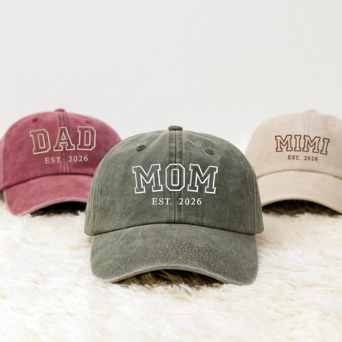Custom Embroidered Mom and Dad EST 2026 Hat, Pregnancy Reveal Cap, Baby Announcement Gift, New Parents Baseball Hat,Mothers Day Gift for Mum