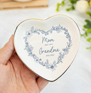 Personalized Grandma Est Ring Dish, First Time Grandma Gift, Promoted To Grandma Ceramic Jewelry Tray, Mothers Day Gift for Grandma
