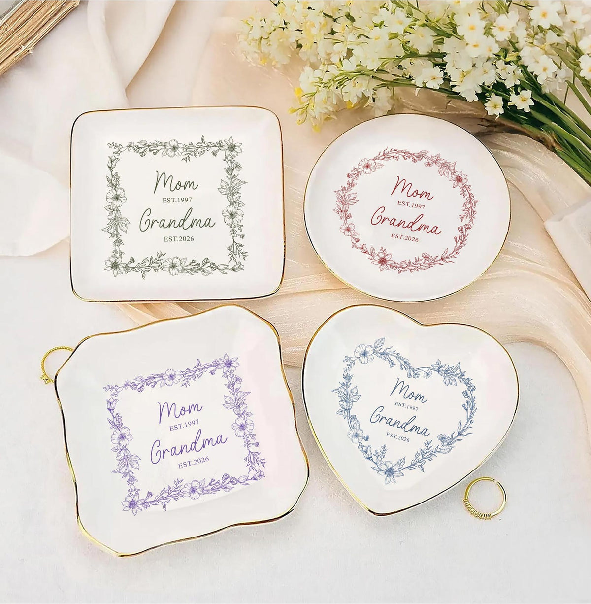 Personalized Grandma Est Ring Dish, First Time Grandma Gift, Promoted To Grandma Ceramic Jewelry Tray, Mothers Day Gift for Grandma