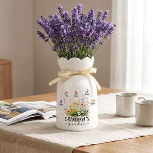 Personalized Flower Vase for Mom, Ceramic Flower Vase with Butterfly, Gift from Grandkids, Mother's Day Gift for Mom Grandma, Birthday Gifts