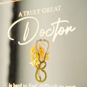 Custom Doctor LED Light Desk Name Plate Personalized Acrylic Name Sign for Doctor Office Medical Desk Decor Graduation Gift for Doctor