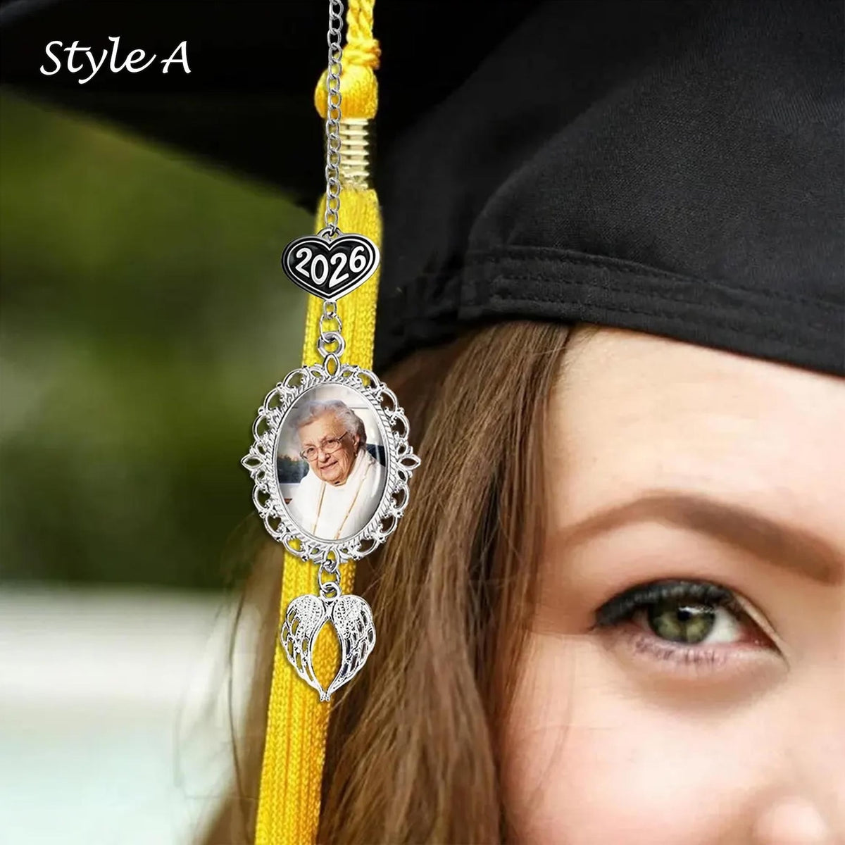 Memorial Graduation Tassel Photo Charm with Angel Wings - Personalized Grad Gift 2026 - Graduation Cap Keepsake for Her/Him