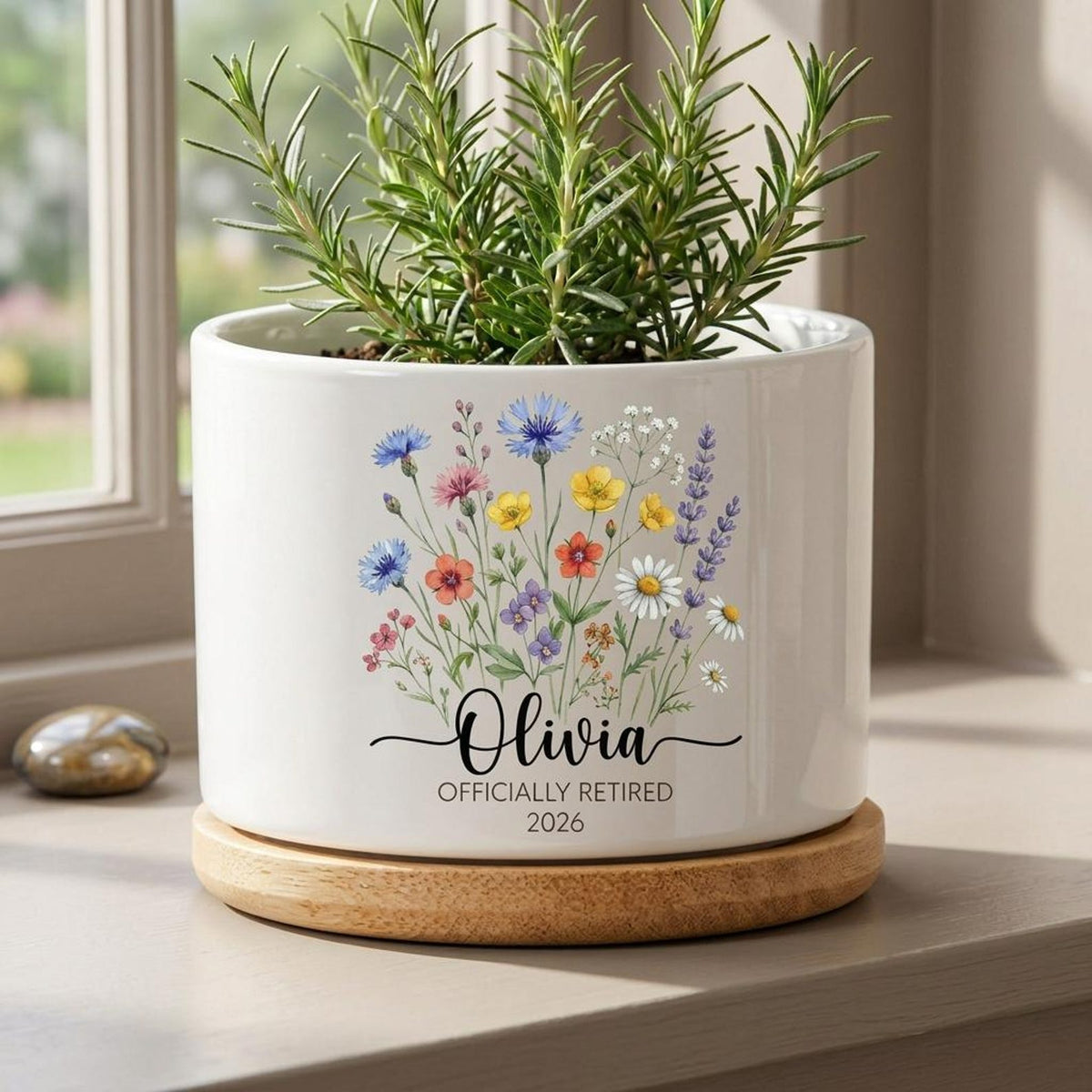 Personalized Retirement Gift for Women, Custom Name Retired 2026 Flower Pot, Retirement Mug for Coworker Teacher Mom, Floral Garden Gift Cup