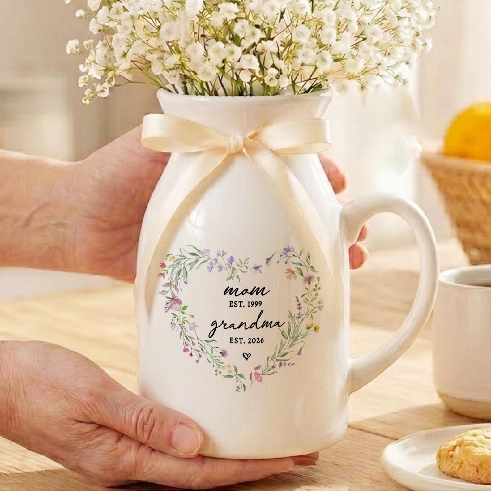 Mother's Day Vase Gift for New Grandma, Flower Vase for Mom, Pregnancy Announcement Moms Gifts