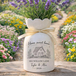 Personalized First Home Gift Flower Vase, Custom for New Home Occasion, Housewarming Gift For Couple, Owners Gift, Moving In Gift for Friend
