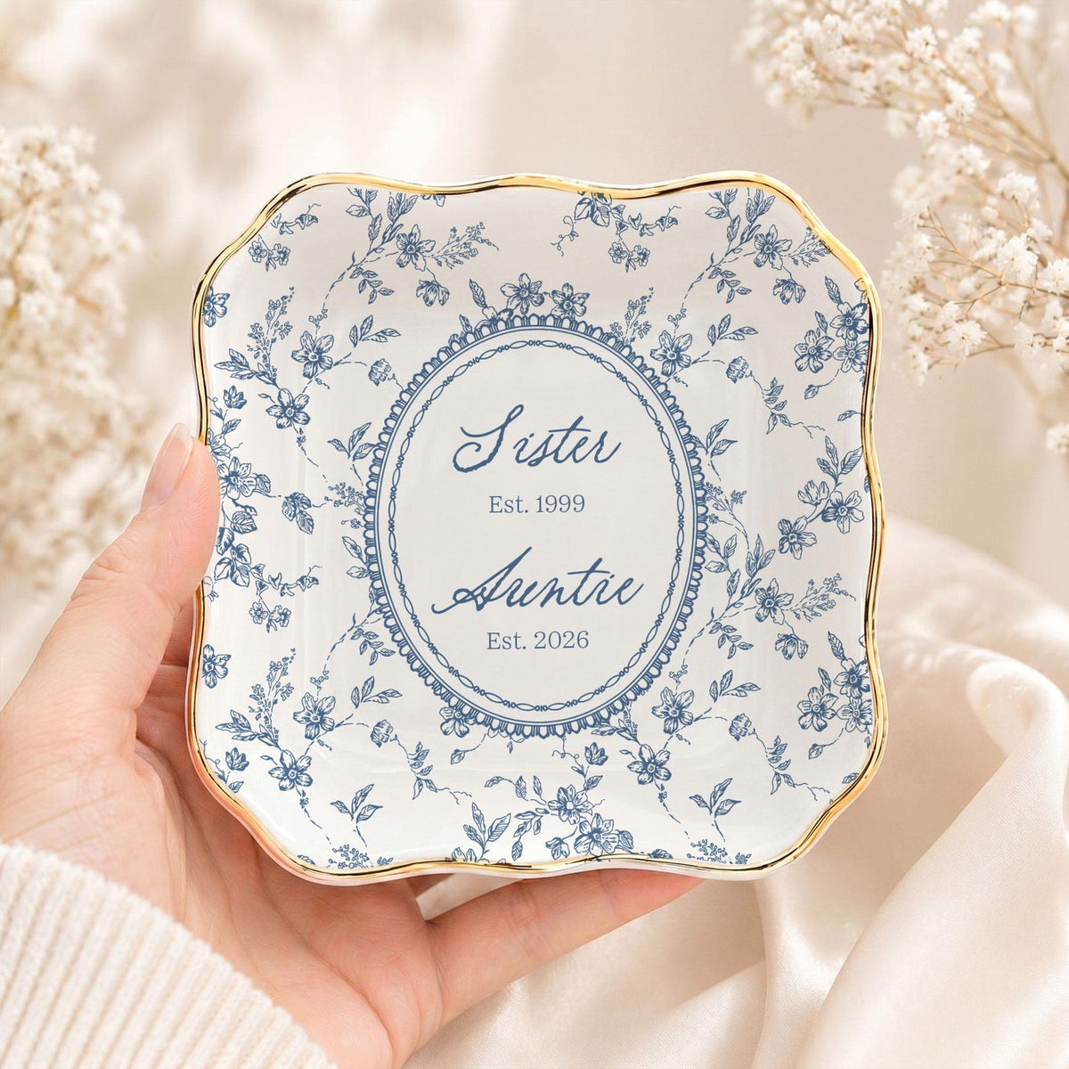 Personalized Toile de Jouy Grandma Est Ring Dish, Custom New Grandma Ceramic Jewelry Tray, Promoted To Grandma, Mothers Day Gift for Grandma
