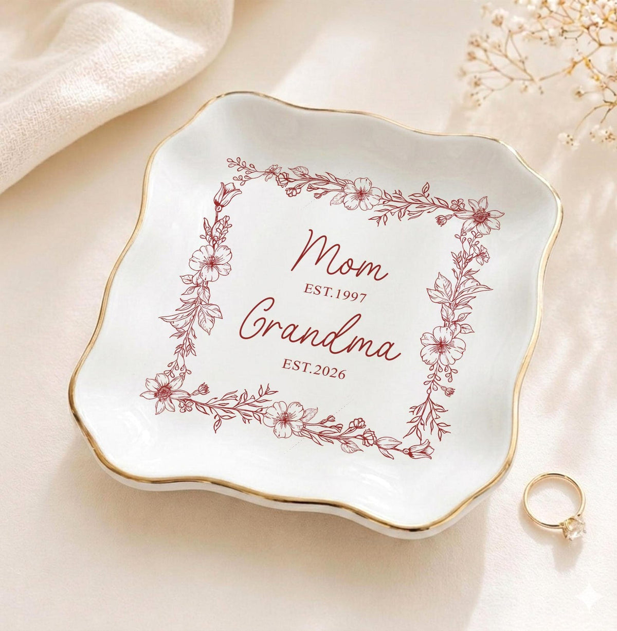 Personalized Grandma Est Ring Dish, First Time Grandma Gift, Promoted To Grandma Ceramic Jewelry Tray, Mothers Day Gift for Grandma