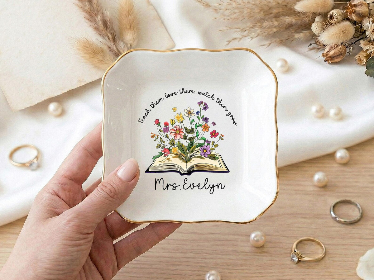 Personalized Graduation Jewelry Dish, Custom Name Ring Dish, Class of 2026 Gift, Teacher Appreciation Gift, Book Lover Gift, Gift for Her