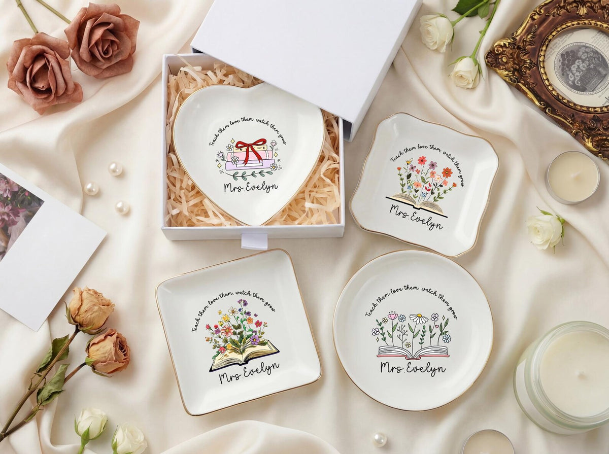 Personalized Graduation Jewelry Dish, Custom Name Ring Dish, Class of 2026 Gift, Teacher Appreciation Gift, Book Lover Gift, Gift for Her
