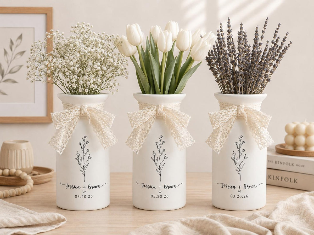 Custom Wedding Flower Vase, Personalized Engaged Couple Gift, Newlywed Vase Flower Gift, Engagement Date Gift, Wedding Gift for Bride Groom