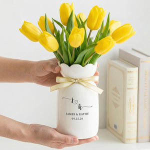 Wedding Gift Flower Vase, Engaged Vase, New Engaged Couple Gift, Wedding Gift for Newlyweds, Wedding Vase Gift, Anniversary Gift for Couple