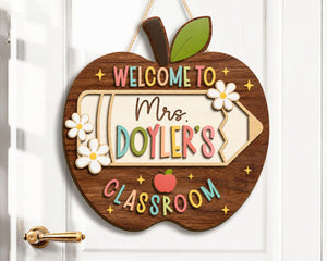 Personalized Apple Teacher Name Door Sign, 3D Welcome Door Hanger, Back to School Classroom Decor, Teacher Appreciation Gifts, Teacher Gift