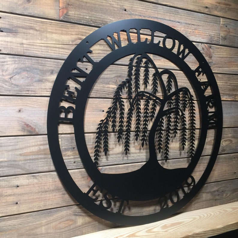 Custom Weeping Willow Tree of Life Metal Wall Art - Personalized Family Name Sign