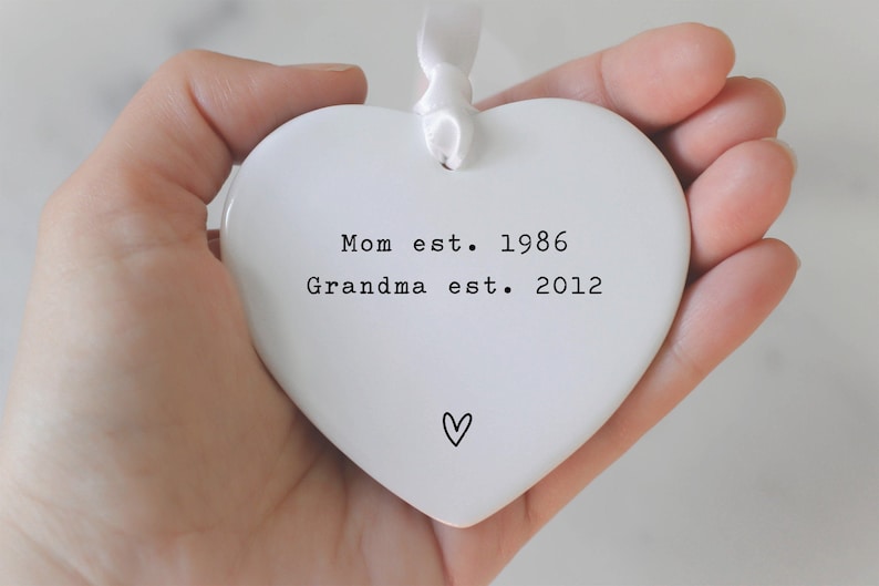 Grandma Gift, Pregnancy Announcement to Grandparents, Mother's Day Gift, Personalized, New Grandma Gift, First time Grandma