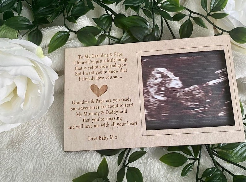 GRANDPARENT TO BE I'm Just A Little Bump Magnet Scan Frame Decoration, Scan Frame. Birthday Gift, Pregnancy Announcement, Gift from Bump