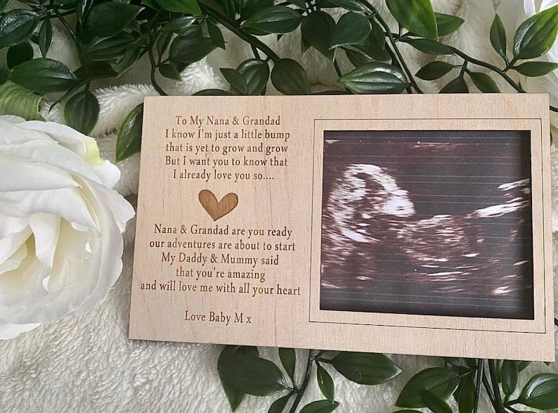 GRANDPARENT TO BE I'm Just A Little Bump Magnet Scan Frame Decoration, Scan Frame. Birthday Gift, Pregnancy Announcement, Gift from Bump
