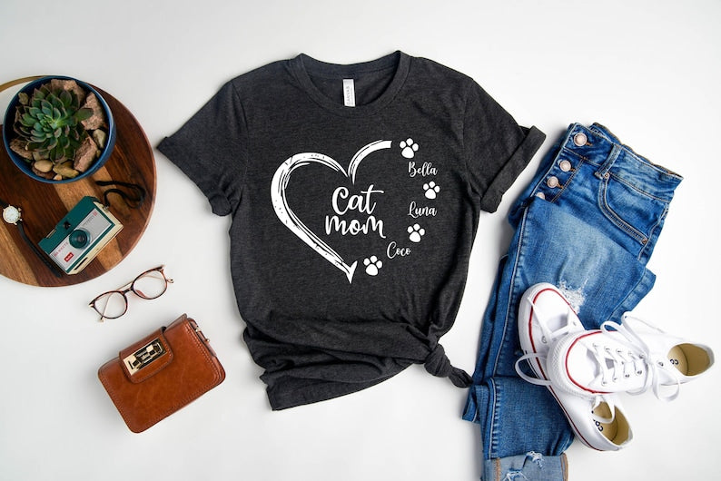 Custom Cat Mom Shirt, Cat Mom Shirt With Names, Mother's Day Shirt, Cat Mama Shirt, Gift For Cat Lover