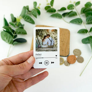Anniversary gift for husband or wife. Personalised first dance wallet card keepsake with wedding photo and song, Christmas gift for him