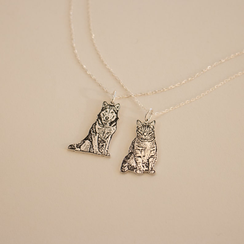 Custom Pet Portrait Necklace Pet Memorial Jewelry Dog Engraved Necklace, Cat Necklace Pet Loss Memorial Gift