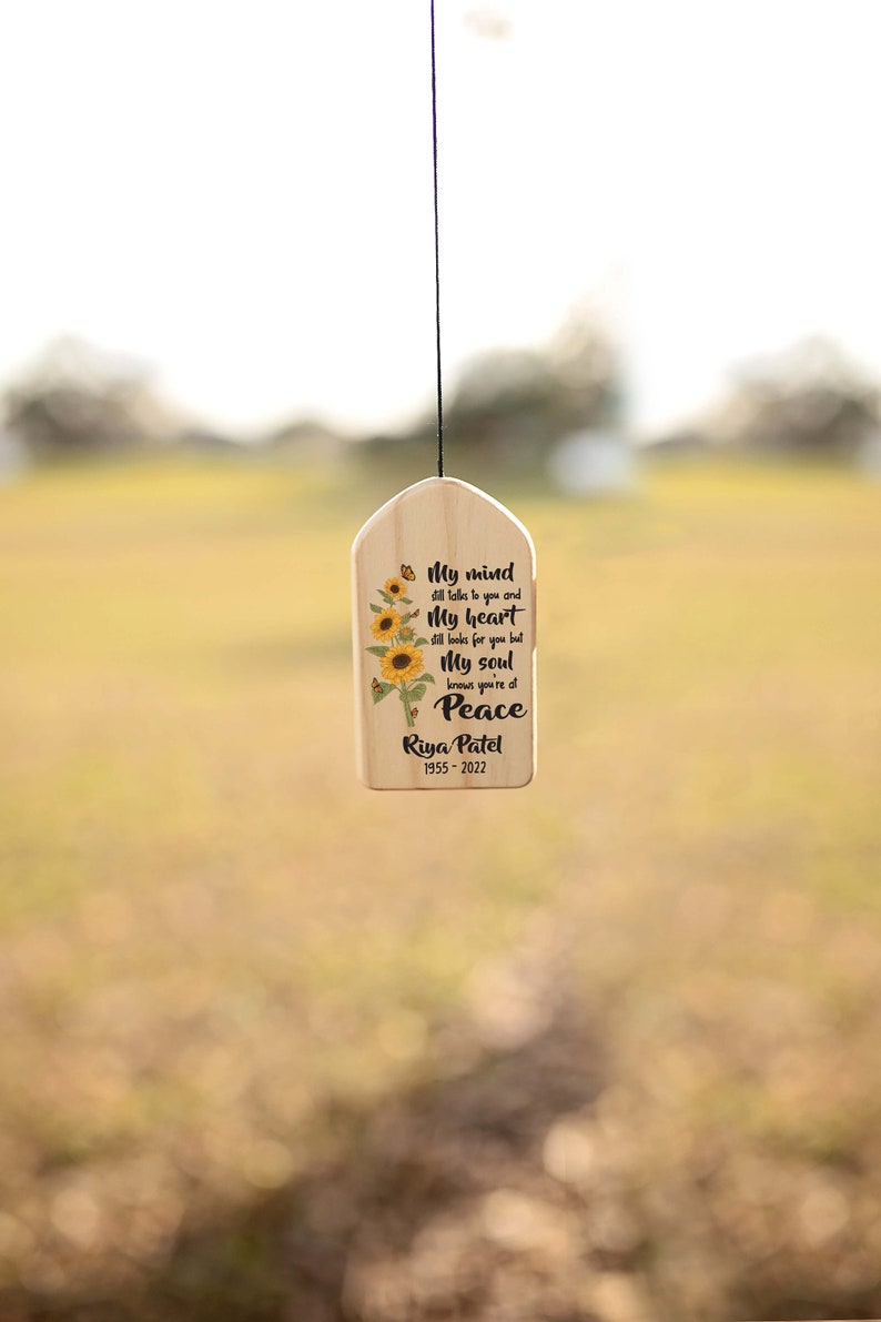 Memorial Gifts Sunflowers Wind Chimes | In Loving Memory Of | Bereavement Gift In Memory Of | Remembrance Gift | Sympathy Gift | Celebration of Life