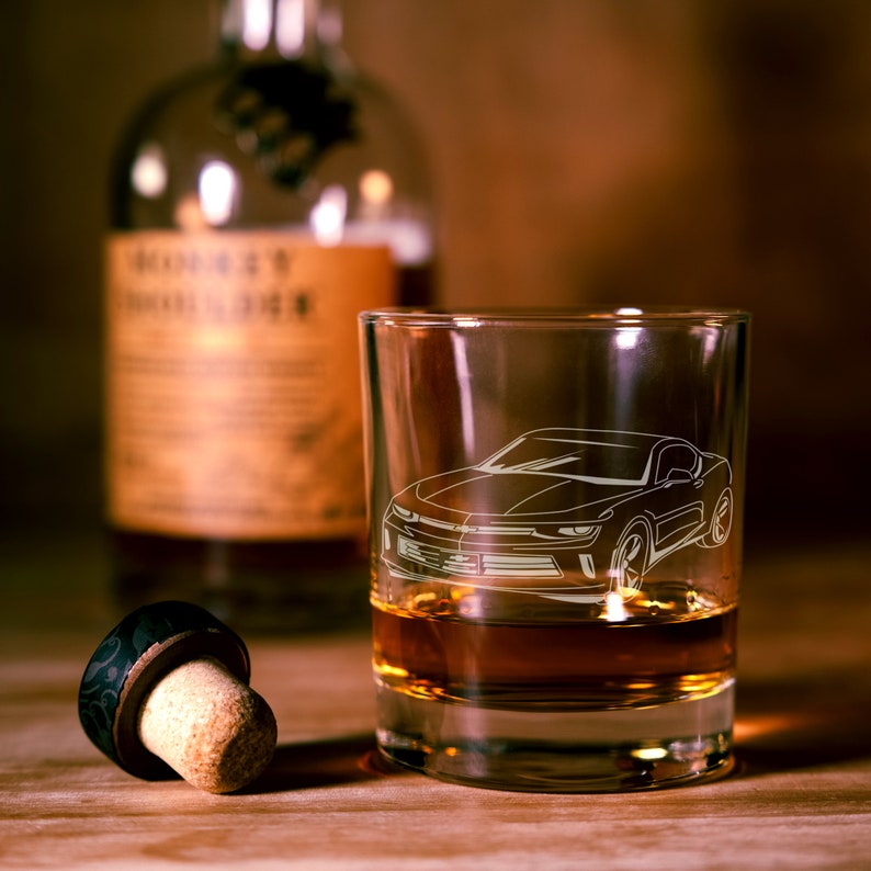 Your Own Car Custom Rock Glass, Personalized Engraved Whiskey Glass, Gifts For Him, Custom Car Illustration, Classic Car Enthusiasts