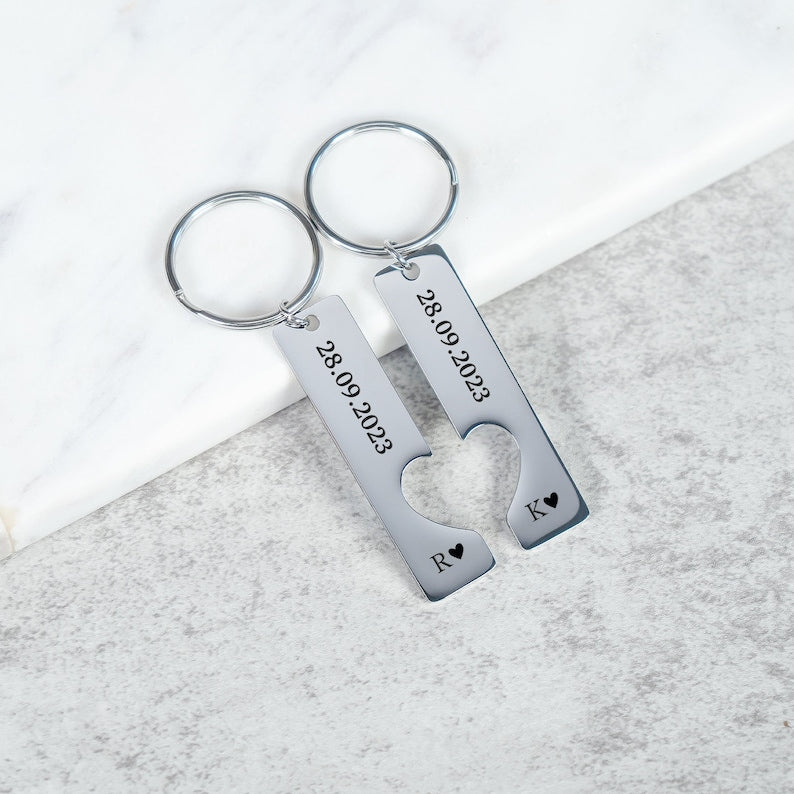 Personalised Engraved Special Date Keyrings, Anniversary Gift for Couples, Couple Heart Keyring, Valentines Gift, Keyring for Couples
