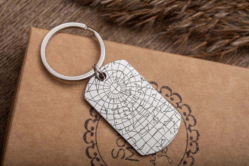 Custom Star Map Keychain, Engraved Personalized Night Sky Keyring, Star Map By Date, Birthday Gift For Men, Him, Father, Boyfriend Gift