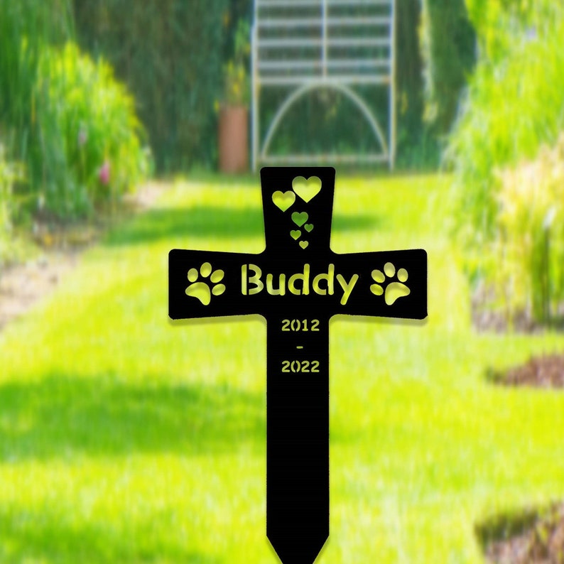 Custom Metal Pet Memorial Stake,Dog Paw Prints Grave Marker,Personalized Dog Cat Loss Gift,Cross Garden Stake for Loss of Pet,Dog Mom Gift