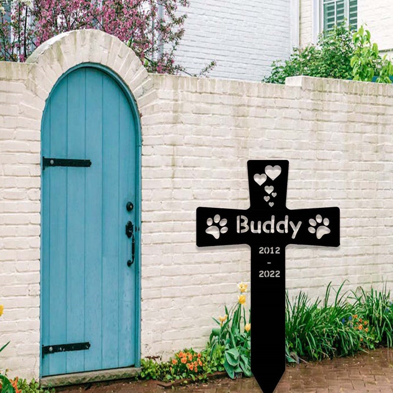 Custom Metal Pet Memorial Stake,Dog Paw Prints Grave Marker,Personalized Dog Cat Loss Gift,Cross Garden Stake for Loss of Pet,Dog Mom Gift