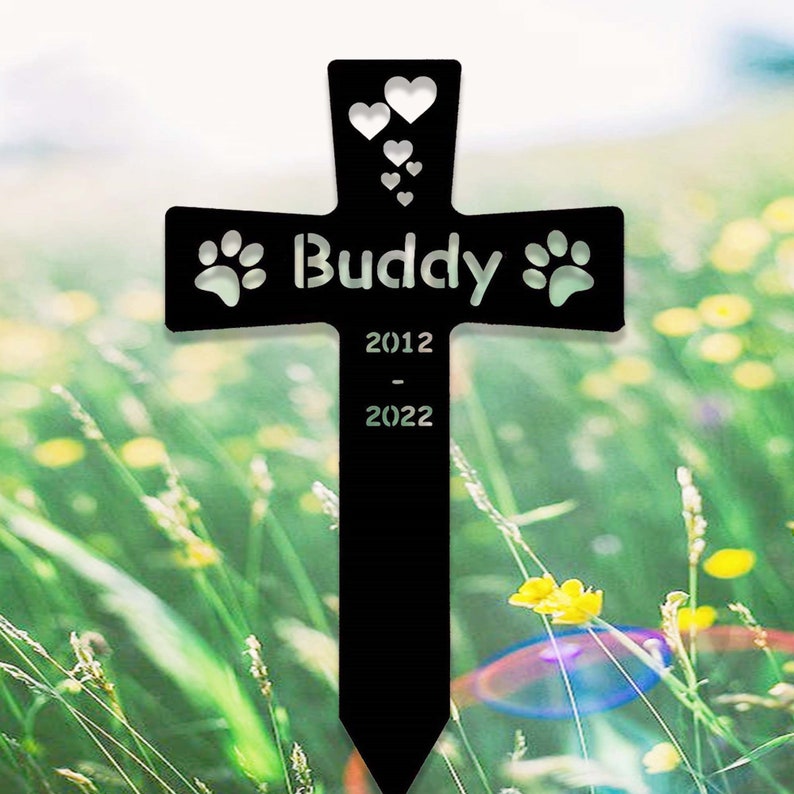 Custom Metal Pet Memorial Stake,Dog Paw Prints Grave Marker,Personalized Dog Cat Loss Gift,Cross Garden Stake for Loss of Pet,Dog Mom Gift