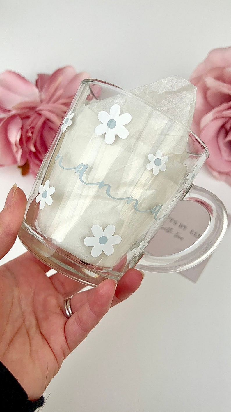 Personalised glass mug | Daisy mug | Mug with name | Glass mug | Mother s Day gift | Birthday gift | Personalised gift | Daisy and name mug