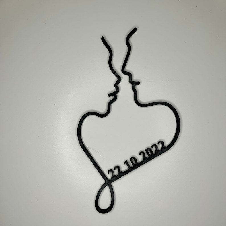 Couple decoration, romantic gift idea for lovers, customizable date for anniversary or meeting day, symbolic idea for Valentine's Day