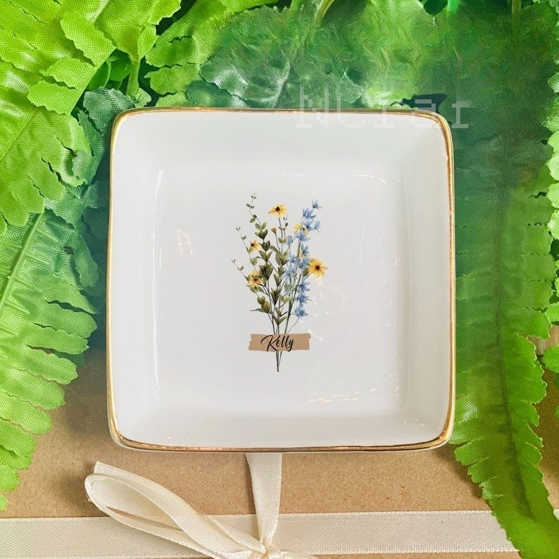 Custom Floral Trinket Tray-Personalized Jewelry Dish-Bridal Shower Gift-Mother's Day Gift-Bride Gift-Bridesmaid Gift-Daughter Birthday Gift