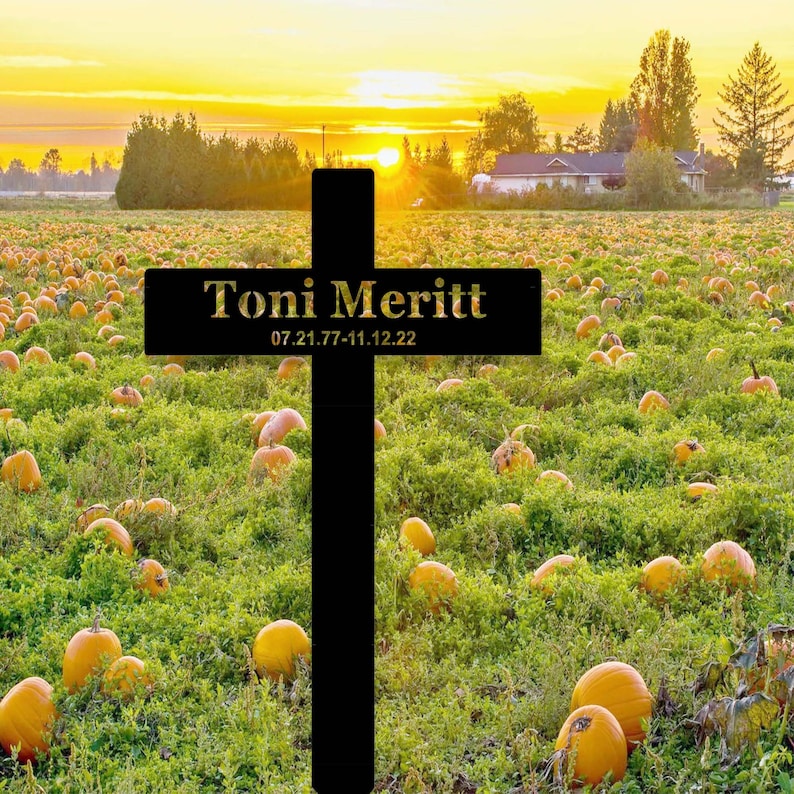 Custom Metal Cross Memorial Stake,Grave Marker,Personalized Cross Stake,Loss Of Loved One Garden Stake,In Memory Cross,Sympathy Gift