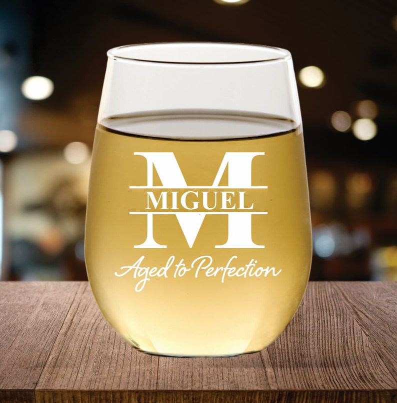 Birthday Custom Wine Glass Favors, Personalized Party Favor Birthday, Engraved Wine Glasses, 21, 30th, 50th, 60th for Woman