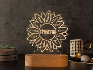 Sunflower Nightlight, Gift for Grandma, Gift for Mom, Gift for Nana, Sunflower Personalized Custom Kids Grandkids Names, Gifts for Her