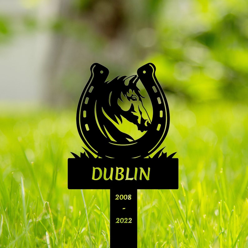 Custom Horse Memorial Stake, Personalized Horse Grave Marker Sign, Horse Remembrance Stake, Horse Garden Sign,Sympathy Sign,Horse Loss Gift
