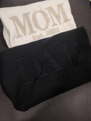 Dad sweatshirt, Dad Gift, Embroidered Dad Crewneck Kids Names Sweatshirt Pregnancy Reveal Gift for New dad Custom Shirt Father's Day Gift