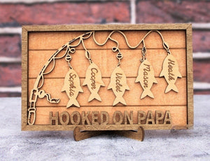 Personalized Fish Name Sign Hooked on Dad/Grandpa/Papa, Fishing Father's Day Gift for Him, Grandkids Christmas Present, Fisherman Family