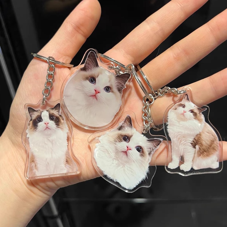 Custom Cat Keychain, Dog Keychain, Pet Keychain, Personalized Pet Photo Keychain, Pet Loss Gift, Dog Mom Gift, Pet Memorial Gift, Small gift